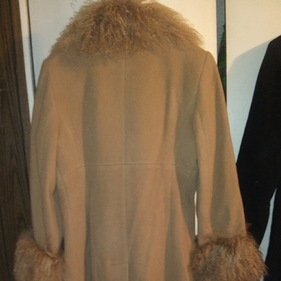 J.Percy designer fur coat - Picture 2 of 4